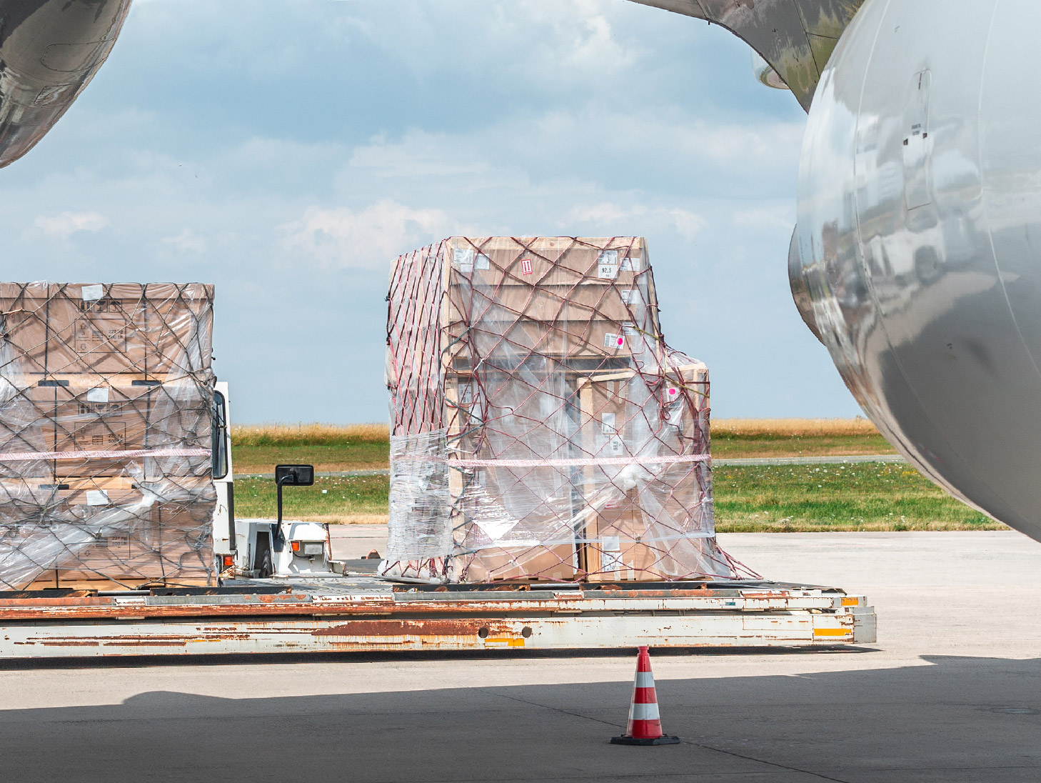 提供豐富、高性價比的
航空貨運方案與服務